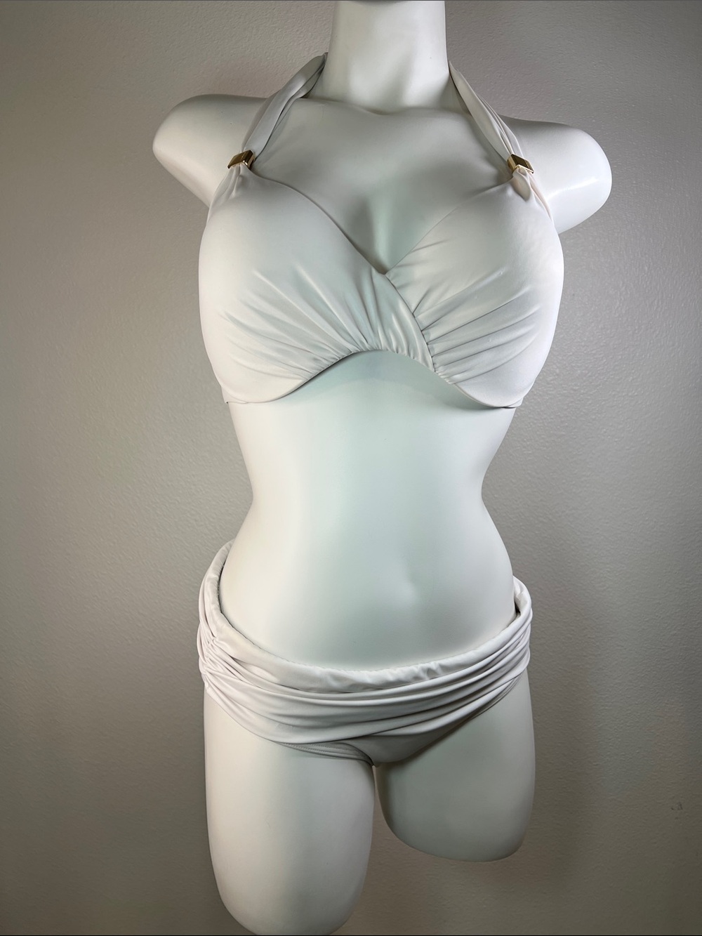Victoria's Secret White Halter Bikini Set with Gold Bottom M Top 36D